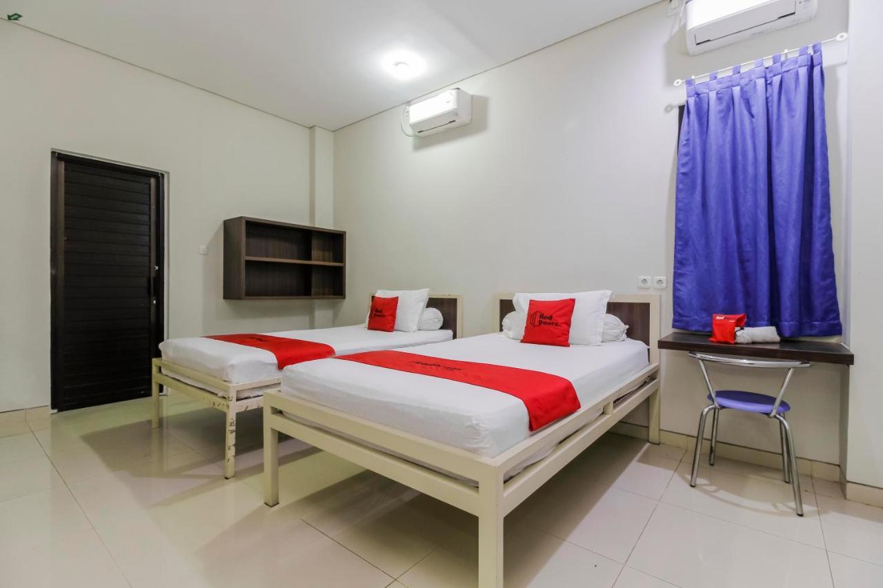 Reddoorz Near Samarinda Central Plaza Buitenkant foto