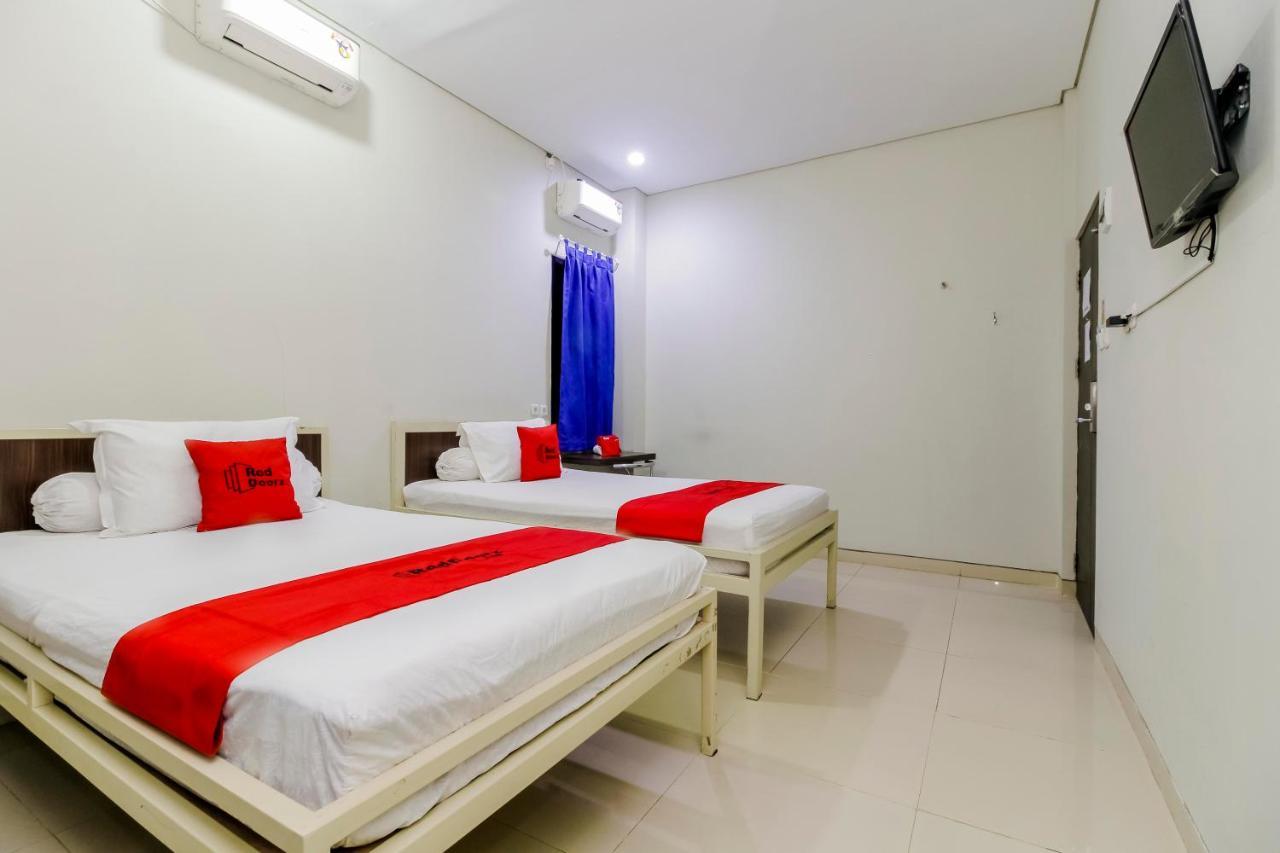 Reddoorz Near Samarinda Central Plaza Buitenkant foto
